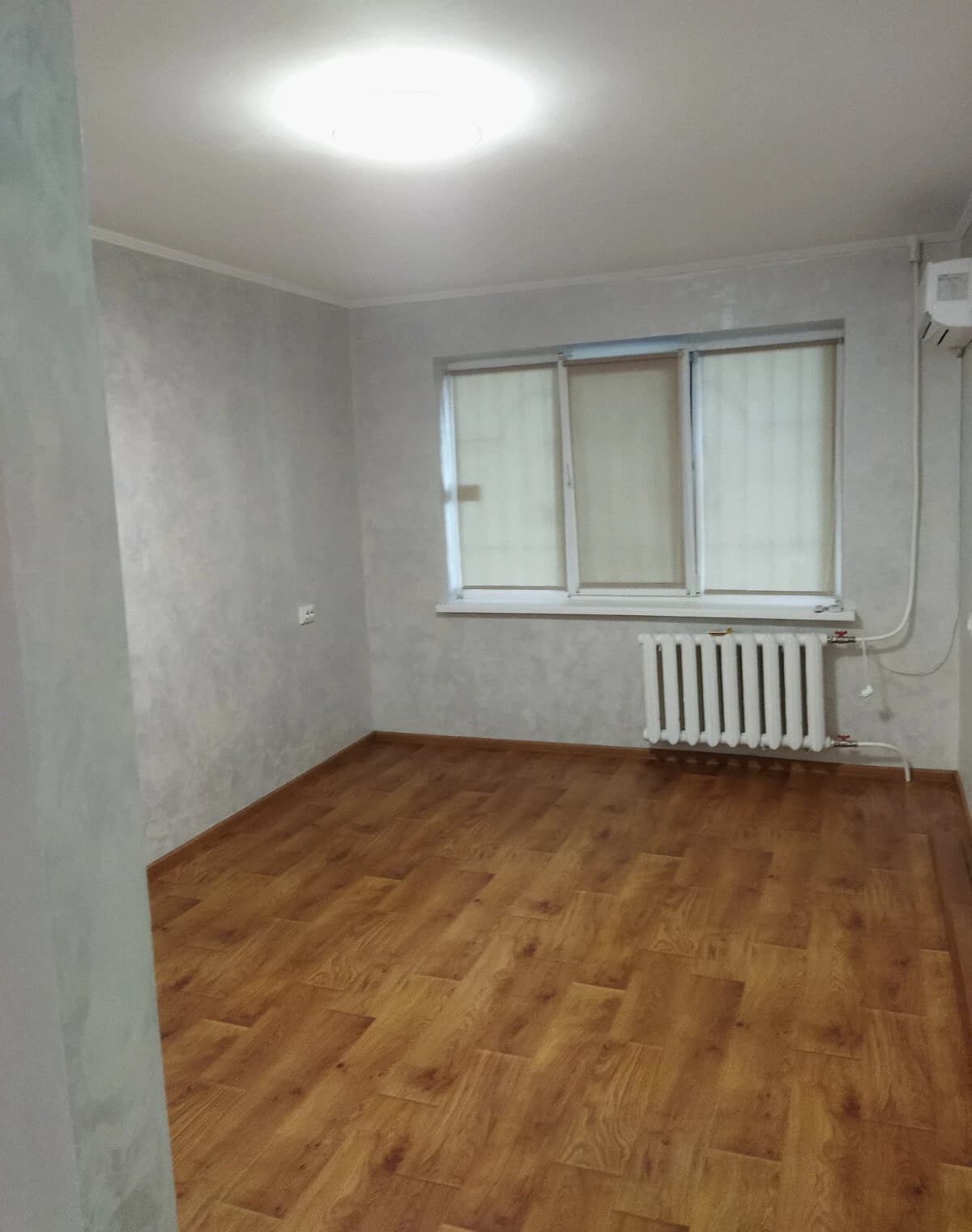 2-кімнатна квартира, Довгинцівський: хрущовка, панельні стіни - фото 5