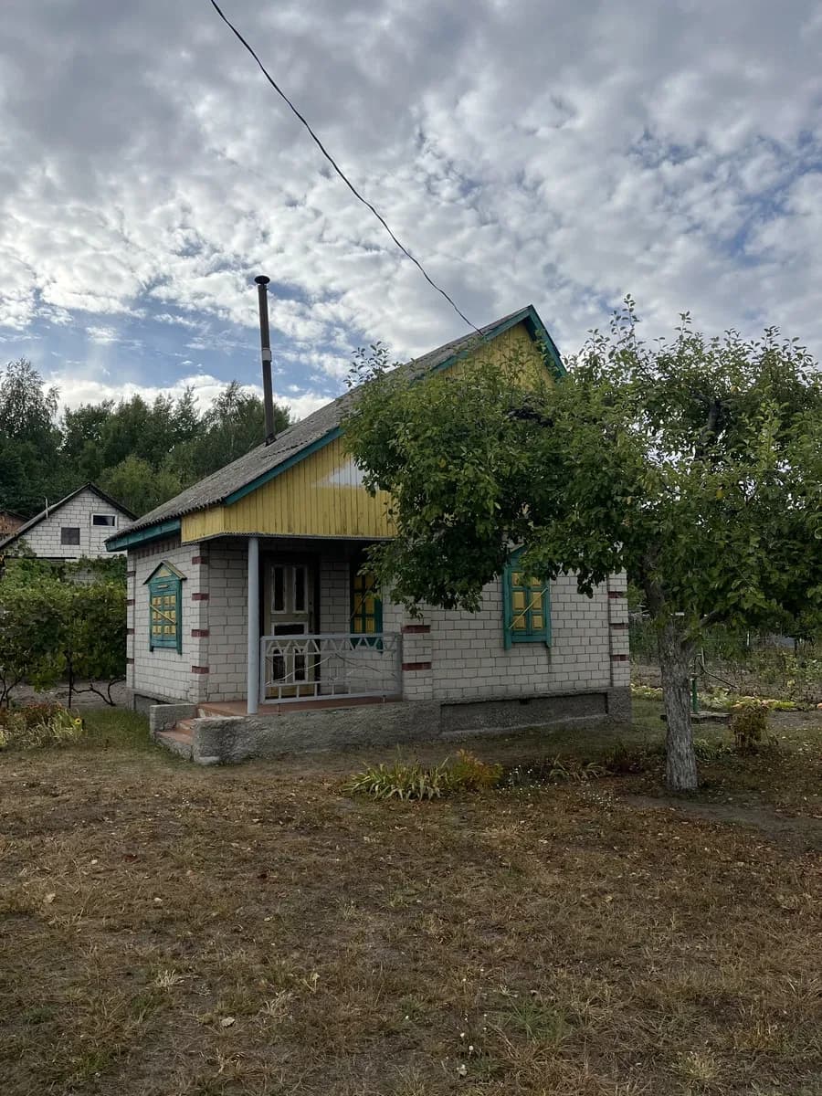 Ділянка 6 соток, Хвилівка: будинок, поруч ліс - фото 1