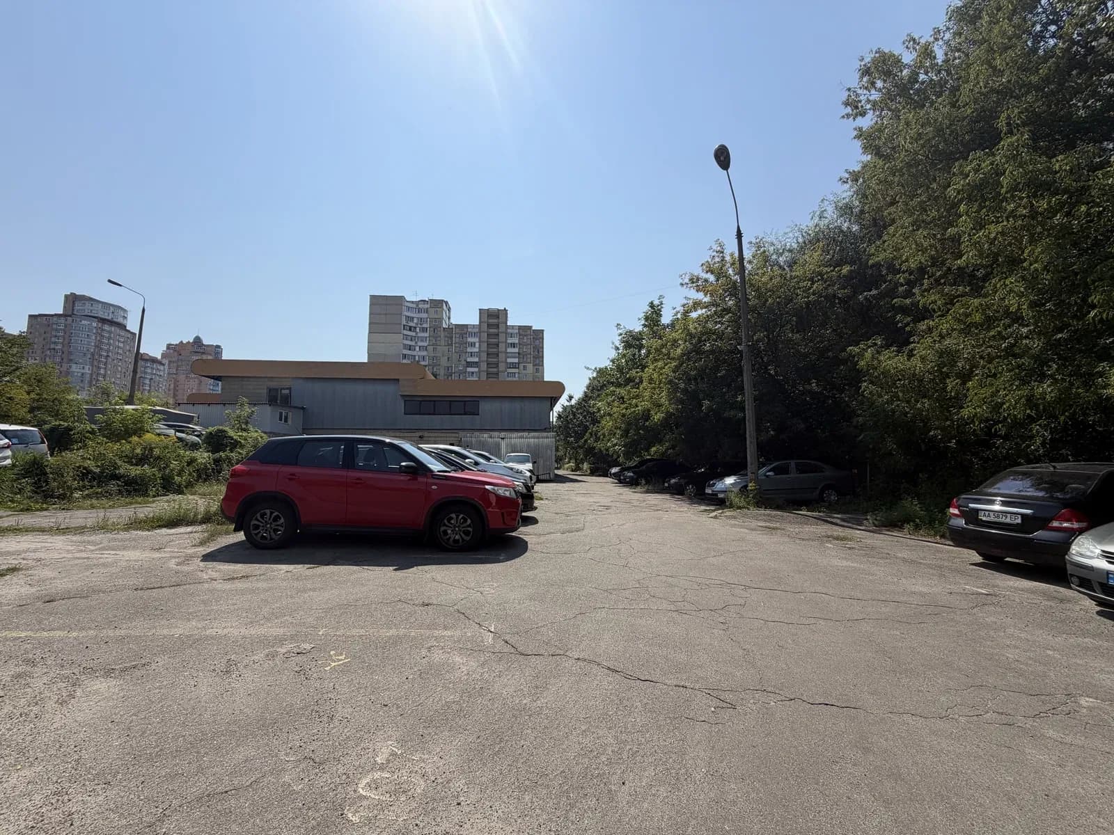 Паркомісце, Святошинський: біля метро Академмістечко, 50 м від Novus - фото 5