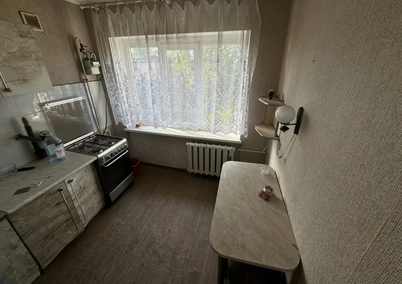 3-кімнатна квартира, Кривий Ріг: косметичний ремонт, бойлер, балкон - фото 1