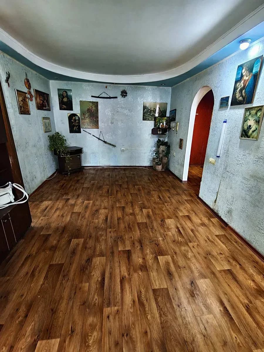 2-кімнатна квартира, Павлоград: центр, гаряча вода, газова колонка - фото 2
