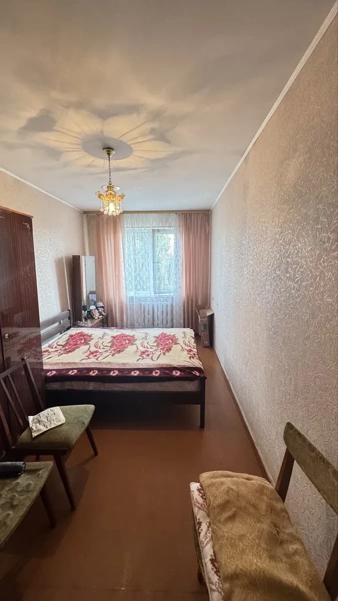 2-кімнатна квартира, Смолянка: косметичний ремонт, суміжні кімнати - фото 1