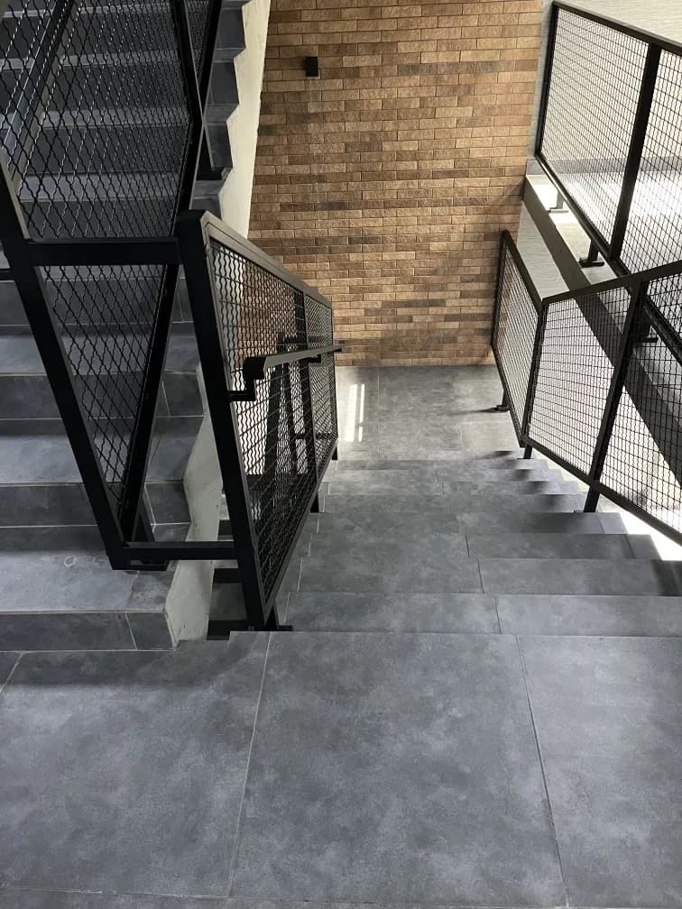 2-кімнатна квартира у ЖК «Клубне містечко 12»: тераса 67 м² - фото 2