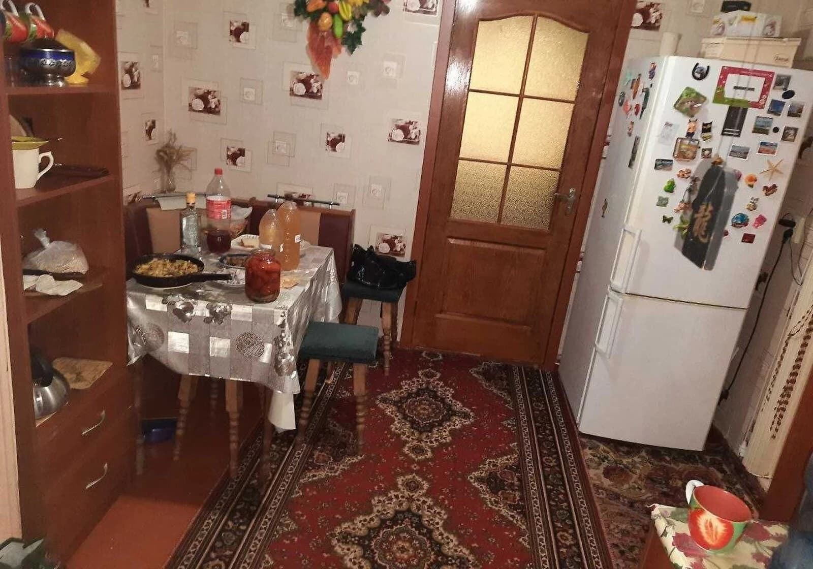 Кімната, Суми: цегляний гуртожиток, внутрішній двір, централізоване опалення - фото 4