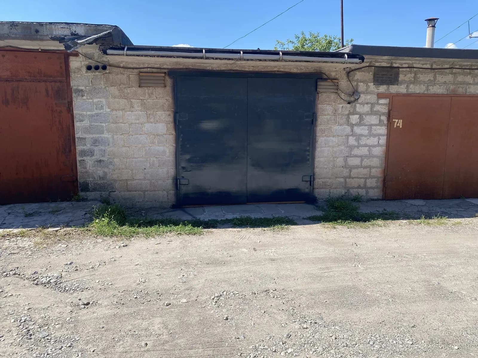 Гараж у ГСК Буран: шлакоблок, оглядова яма, світло - фото 2