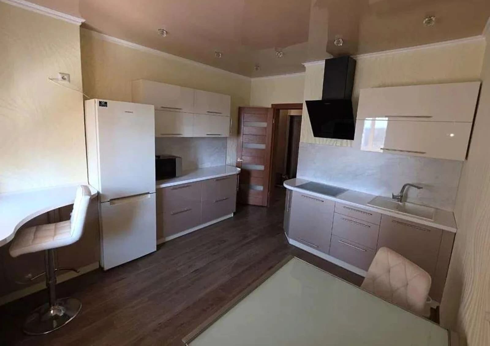 1-кімнатна квартира, Троєщина: євроремонт, ліфт працює без світла - фото 5