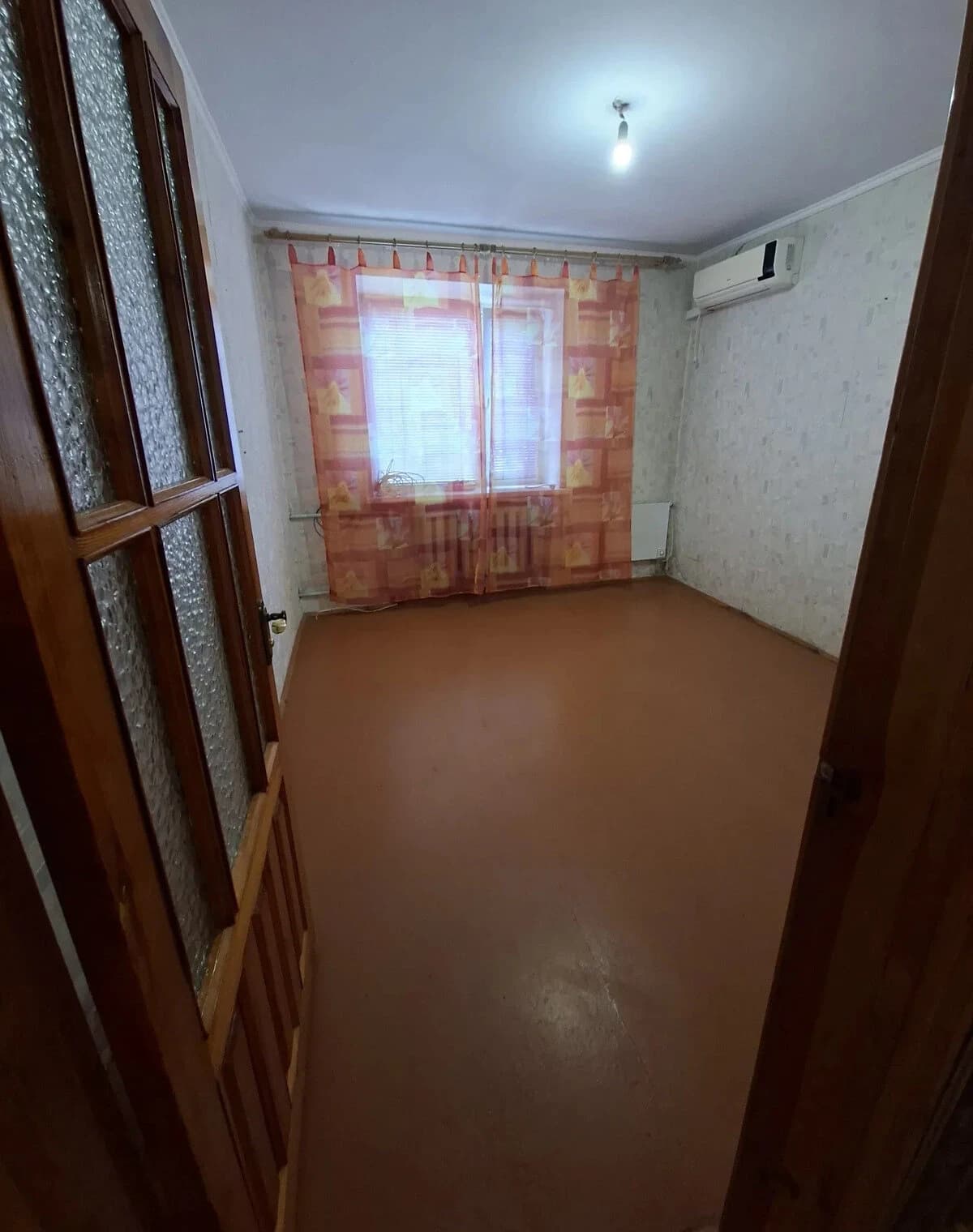 3-кімнатна квартира, Борзна: цегляні стіни, газове опалення - фото 4