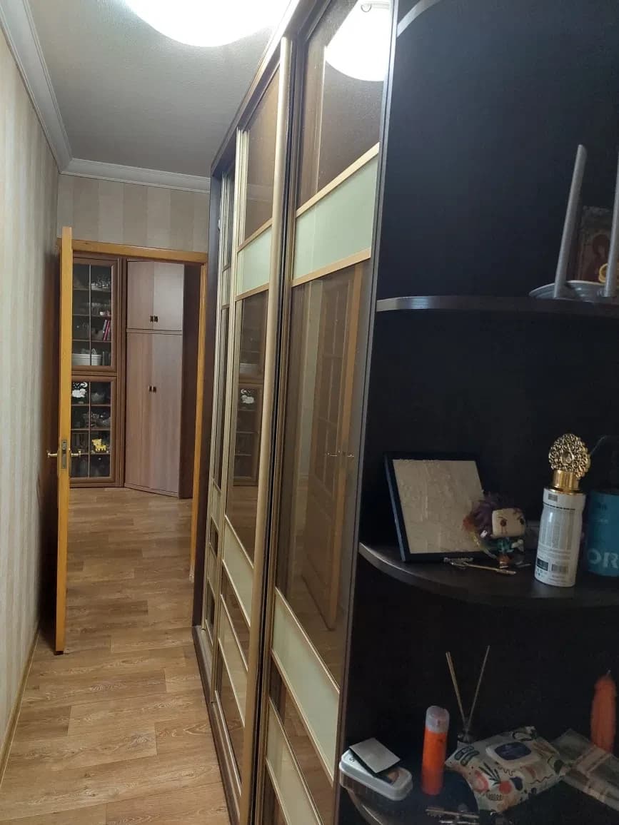 3-кімнатна квартира, Левобережний-3: інвертор, лоджія і балкон
