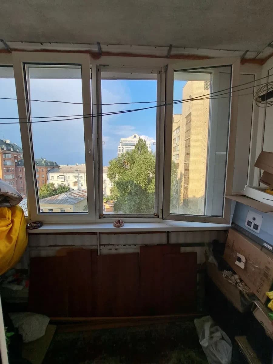 1-кімнатна квартира у ЖК Іпсилантієвський 3: косметичний ремонт, метро 7 хв - фото 3