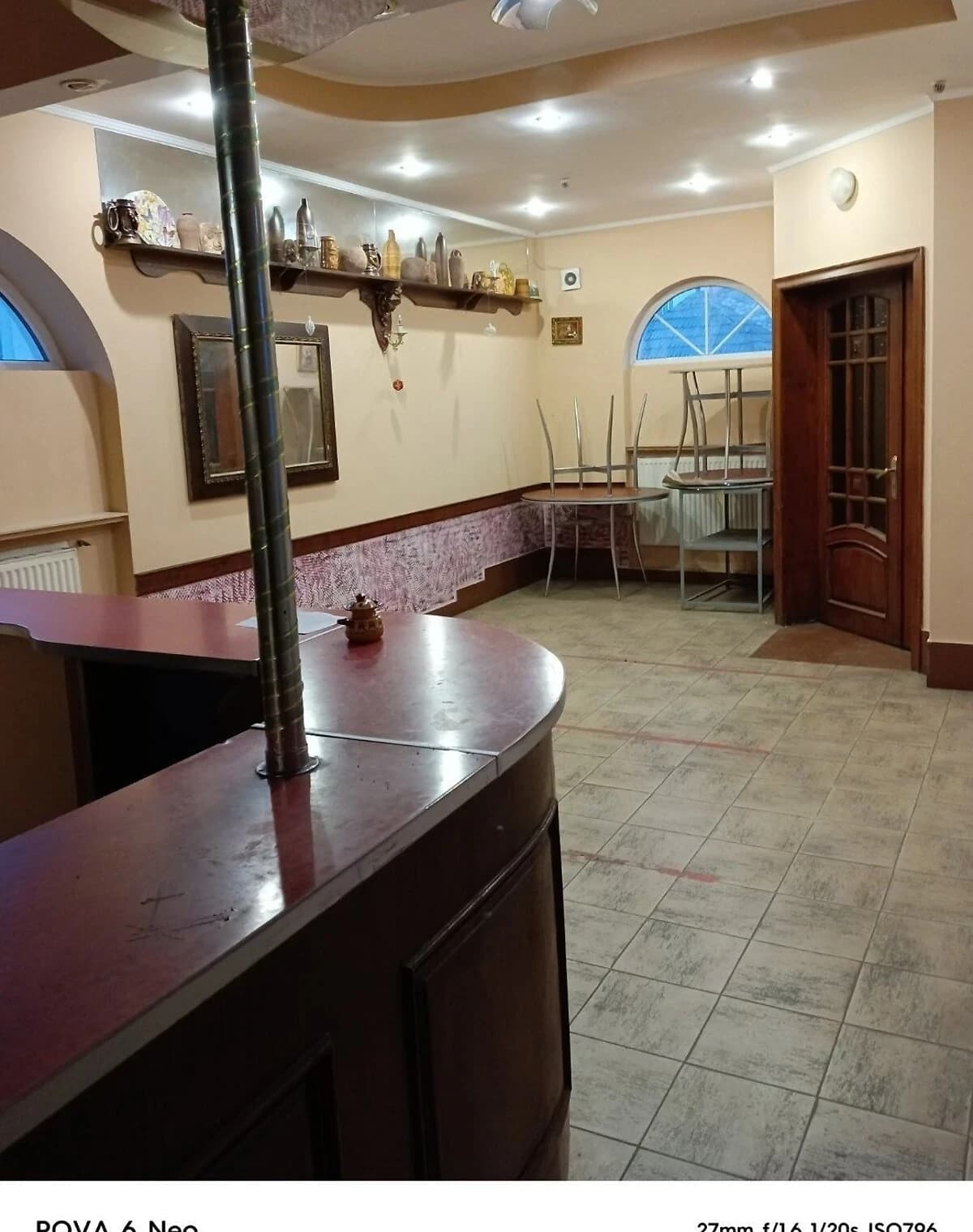 Будинок, Чернівці: камін, цегляні стіни - фото 4