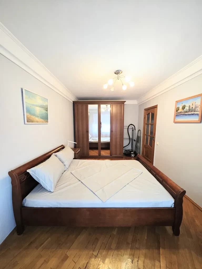 2-кімнатна квартира, Печерський: євроремонт, метро пішки - фото 2