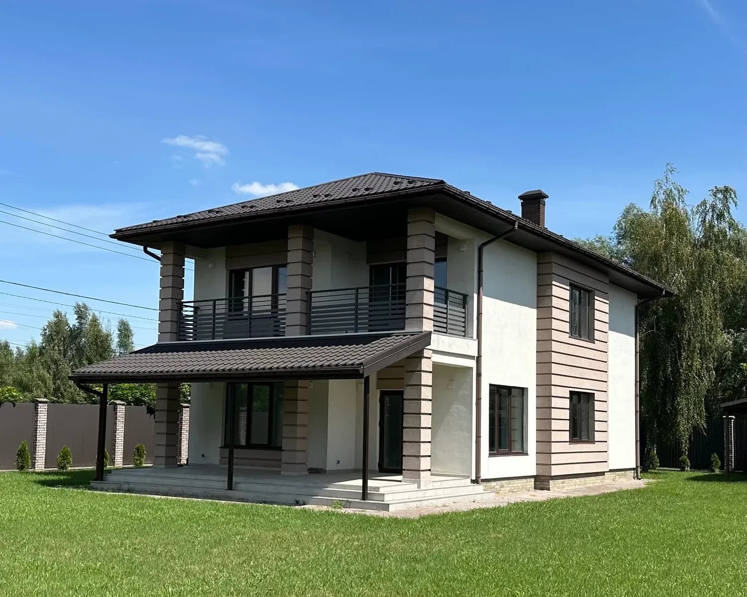 Будинок, Петропавлівське: генератор, тераса, накриття для 2 авто