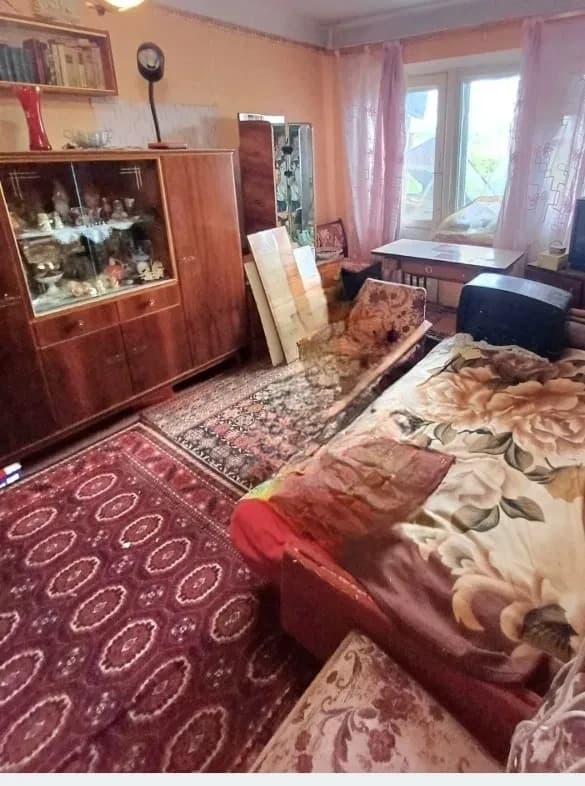 1-кімнатна квартира, Заводський: газова колонка, балкон, цегляні стіни - фото 5