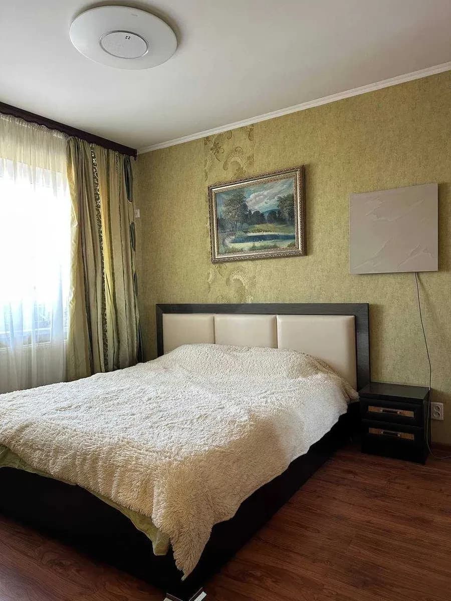 3-кімнатна квартира, Чернігів: євроремонт, Wi-Fi, балкон - фото 2