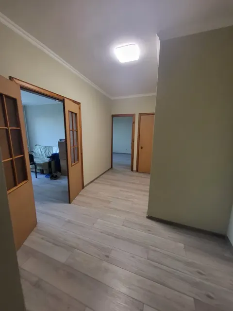 2-кімнатна квартира, Святошинський: капітальний ремонт, гардероб
