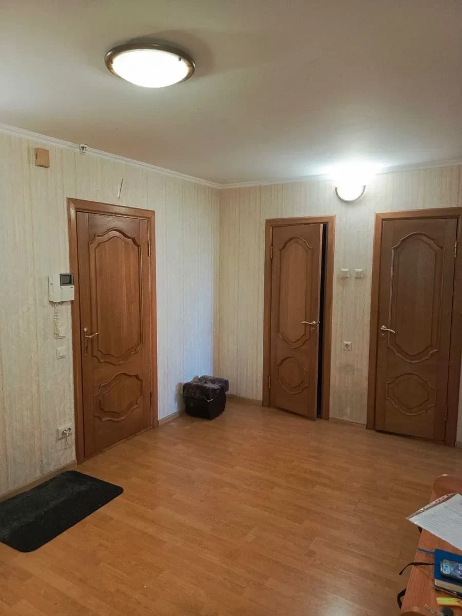 2-кімнатна квартира, Дарницький: метро Позняки 3 хв, можна з котиком - фото 3