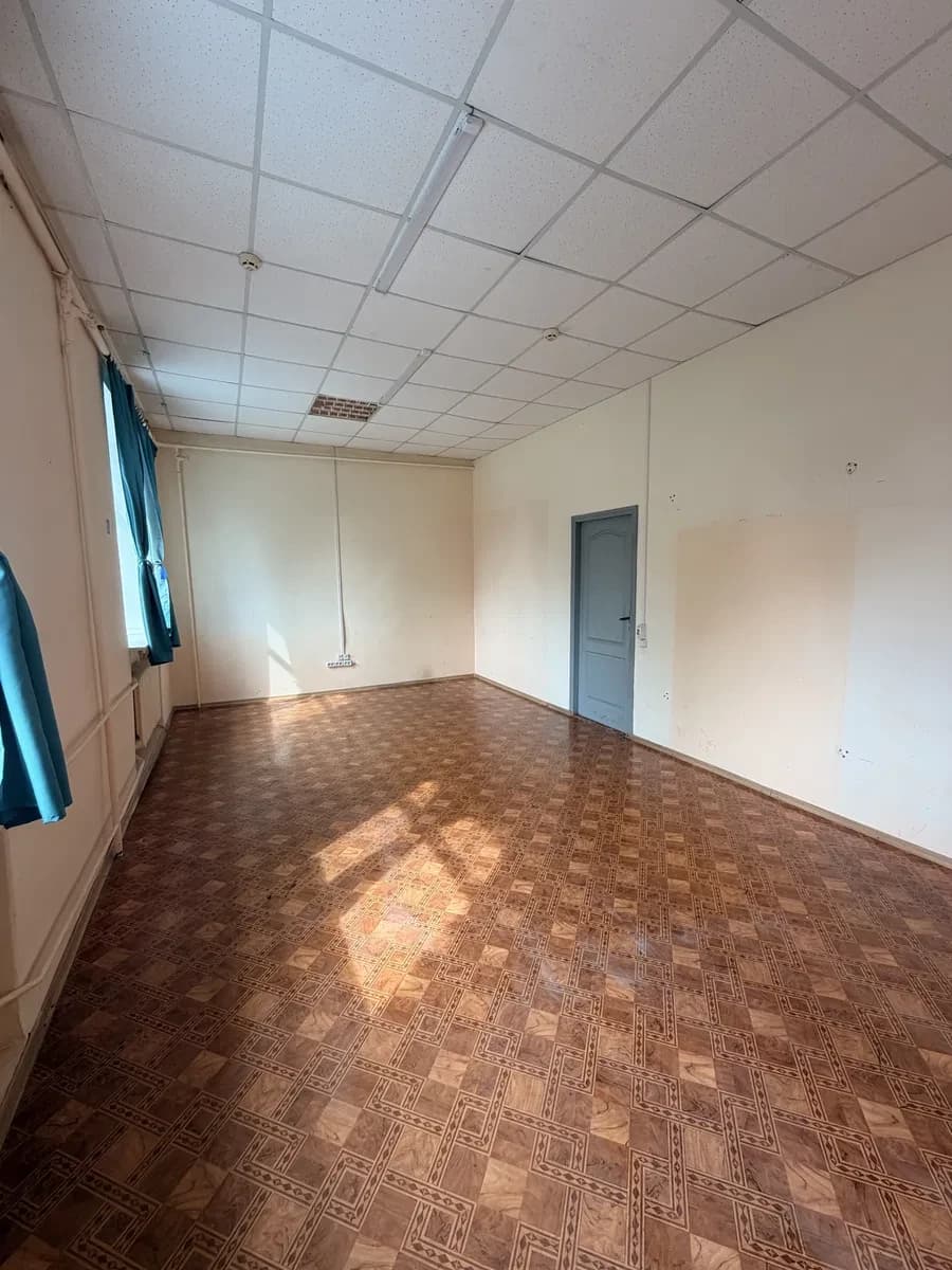 Приміщення, Ромни: 3 кімнати, охорона, окрема будівля - фото 5