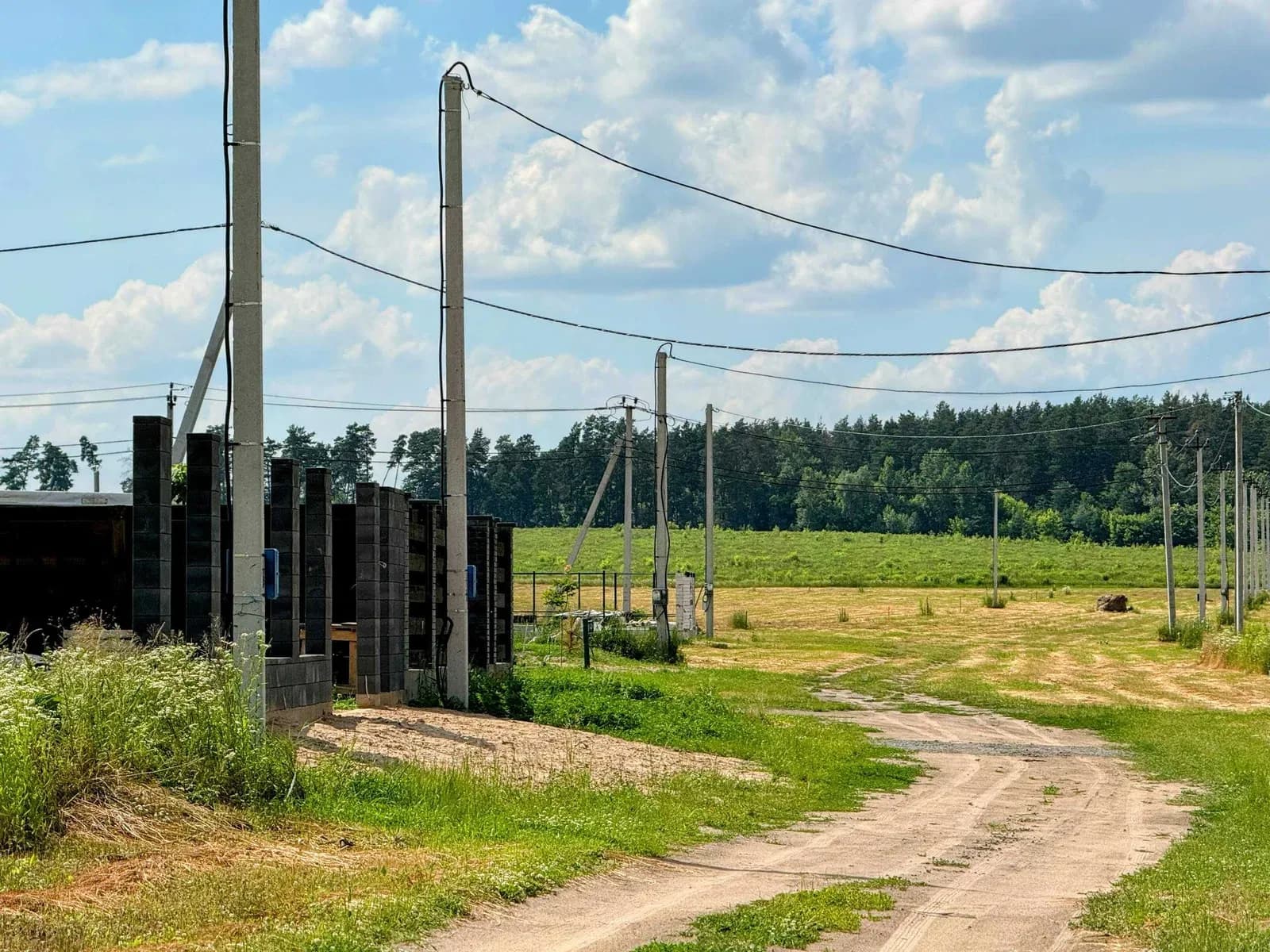 Ділянка 10 соток, Михайлівка-Рубежівка: 20 кВт, озеро поруч - фото 4