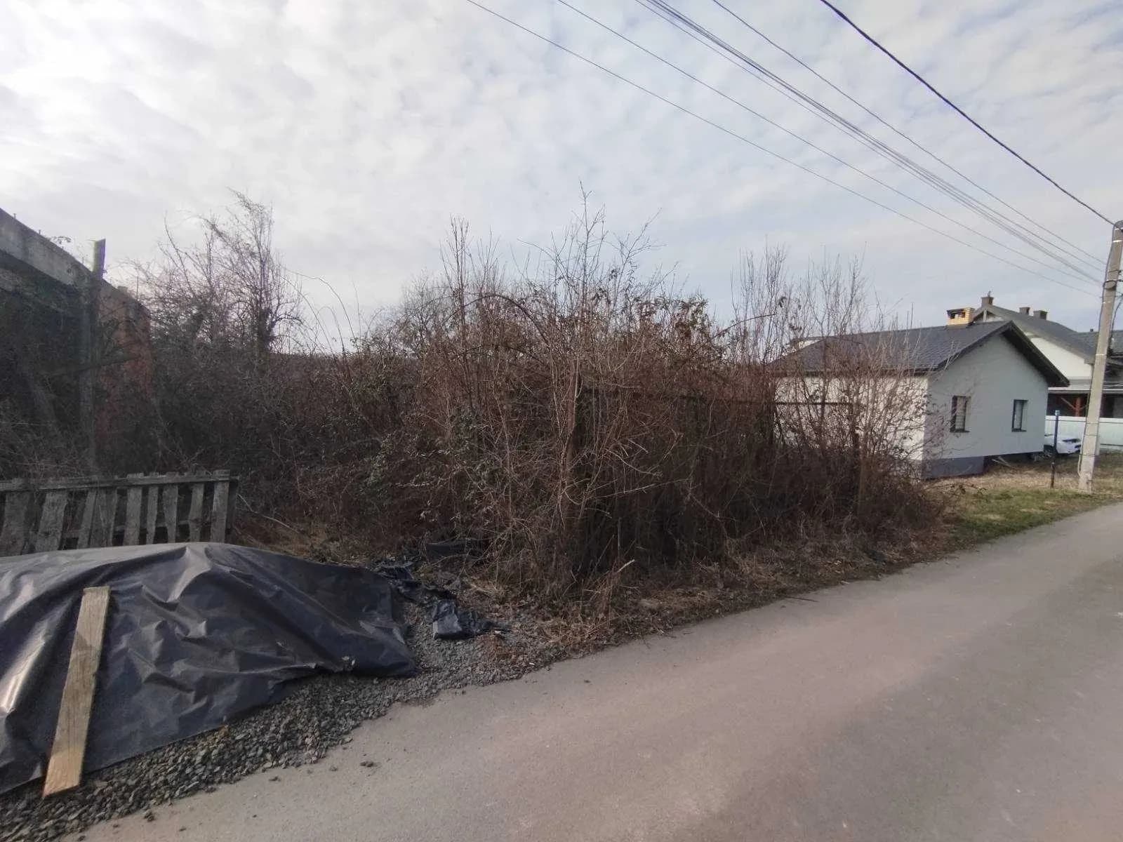 Ділянка 0.05 соток, Оноківці: ліс за 100 м, шлагбаум, торг - фото 5