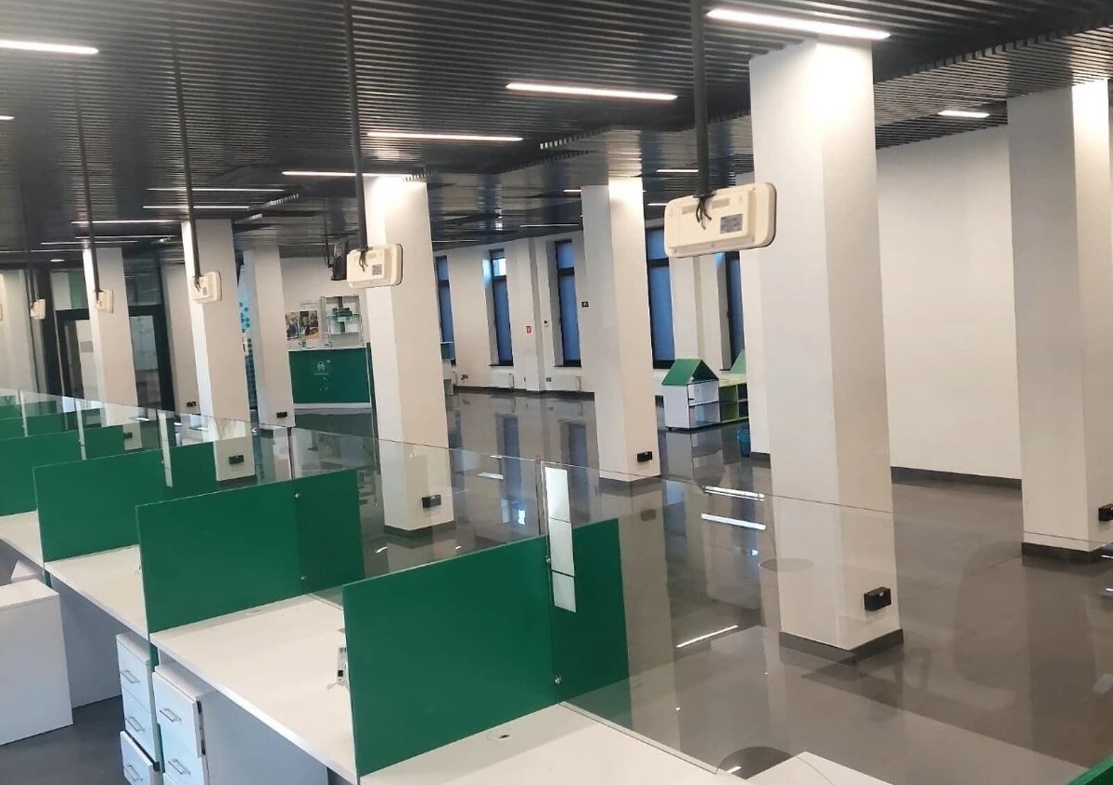 Комерційне приміщення, Зимна Вода: фасадне, укриття, резервне живлення - фото 3