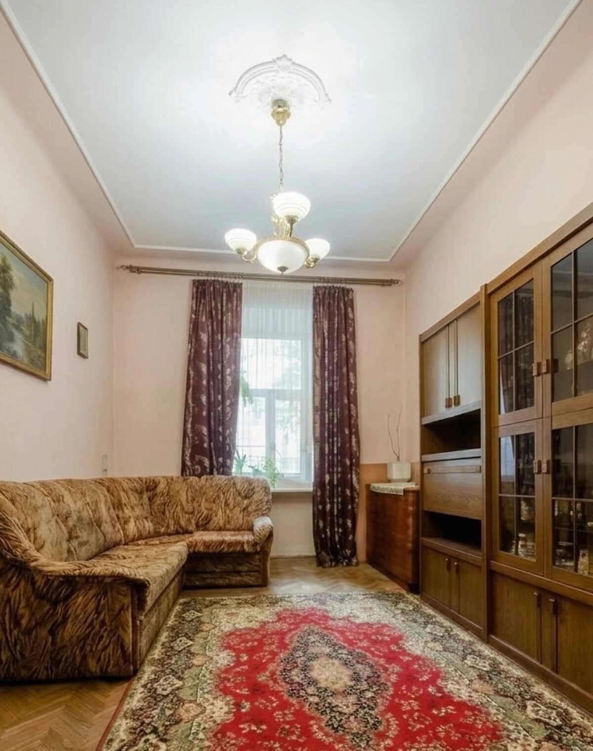 2-кімнатна квартира, Личаків: резервне живлення, газове опалення