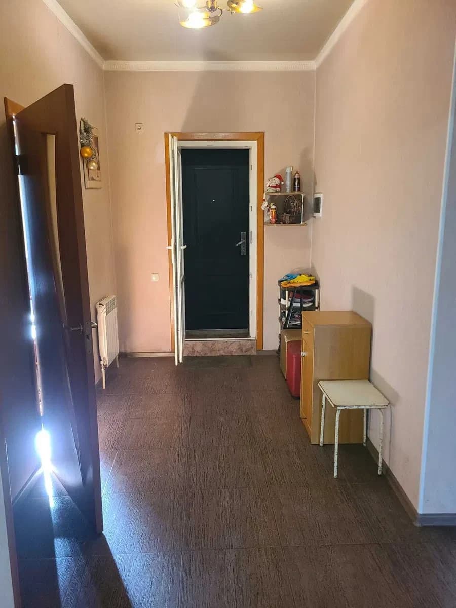 Будинок, Красносілка: капремонт, 8 соток, школа за 5 хв пішки - фото 3