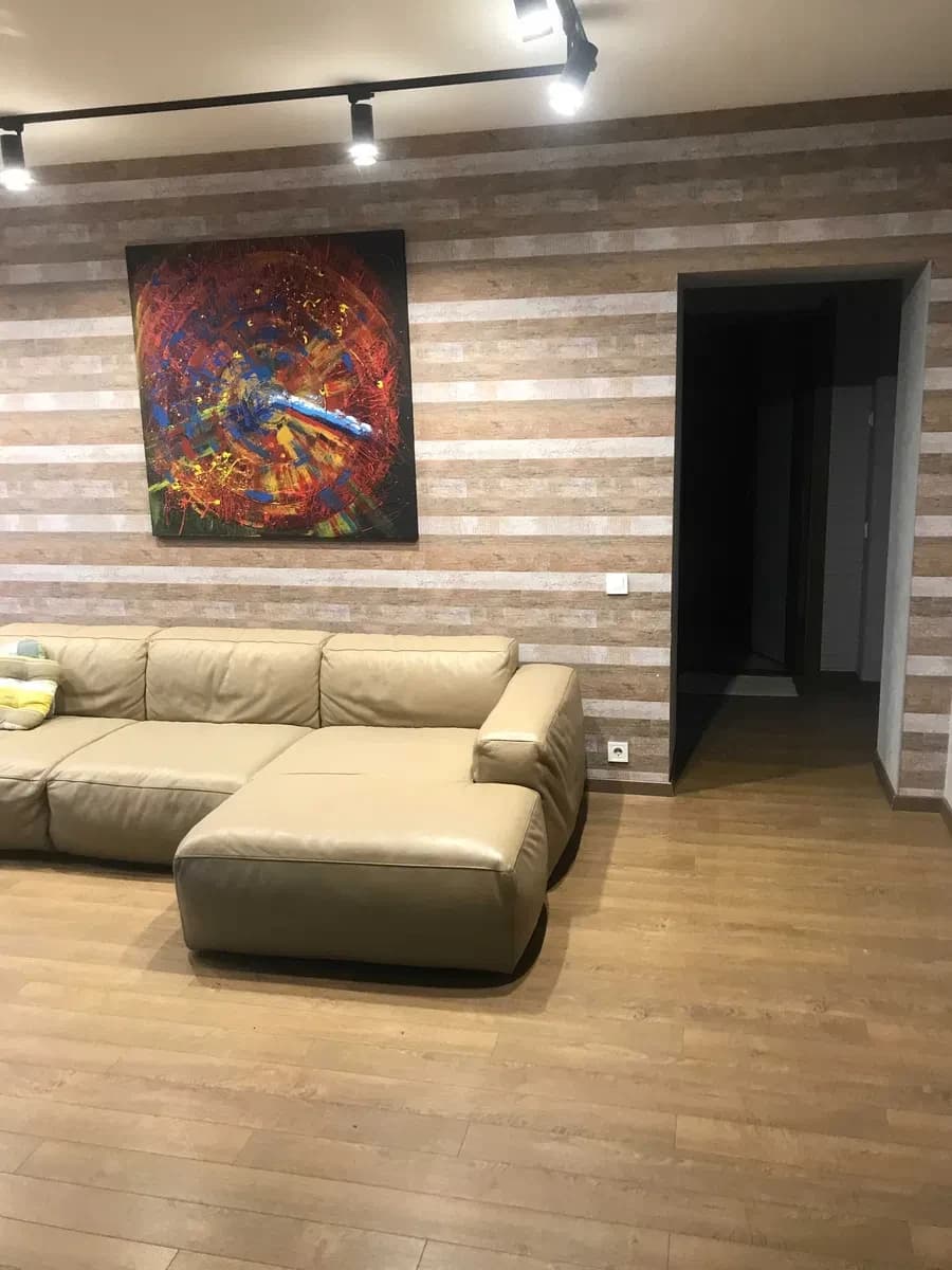 3-кімнатна квартира у ЖК Родниковая 9а: дизайнерський ремонт, два балкони - фото 2