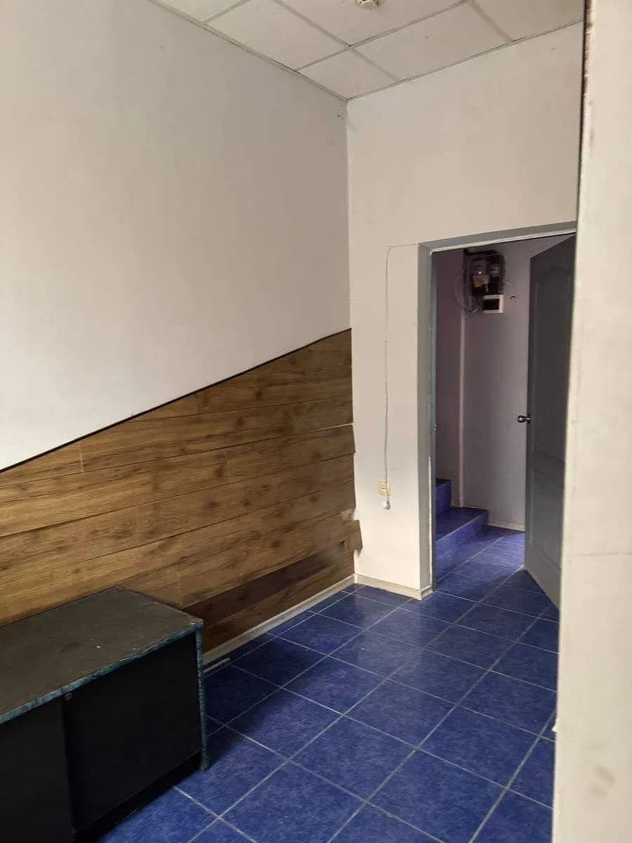 Приміщення, Приморський: фасадне, зала 27 м², вивіска магазину - фото 4