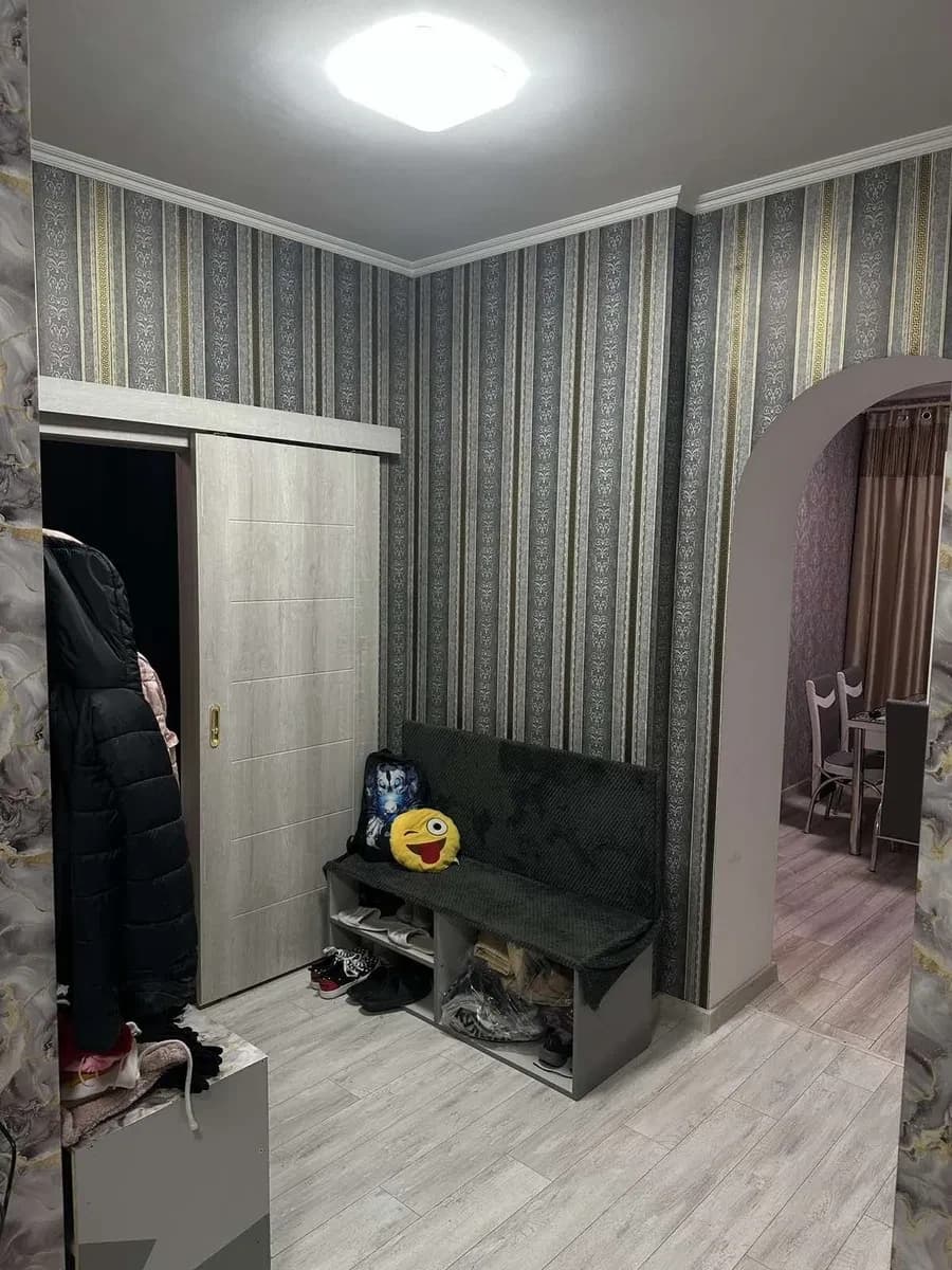 3-кімнатна квартира, Червоний шлях: євроремонт, двоконтурний газовий котел - фото 1