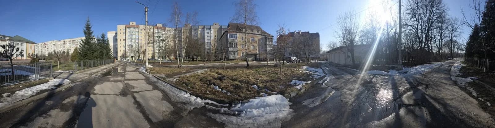 Гараж, Калуш: біля 11 школи, електричні ворота, 17 кВт