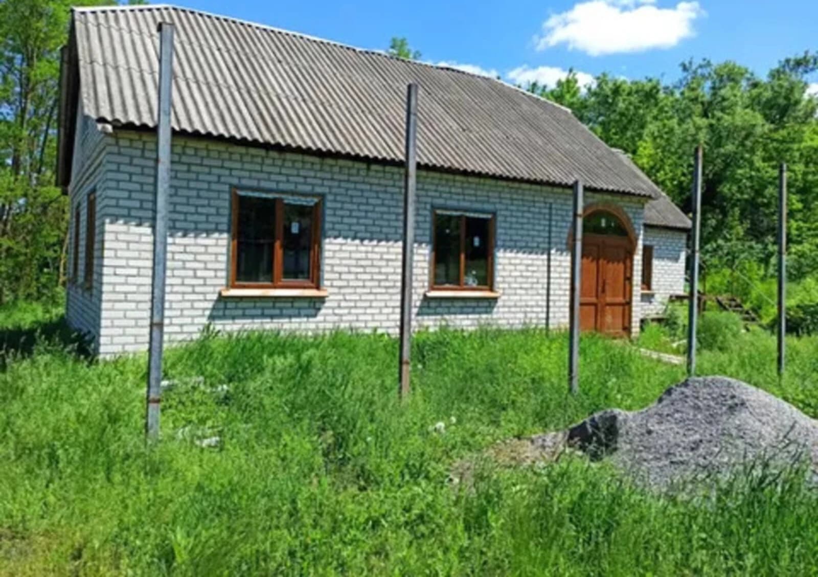 Будинок, Бірки: 23 сотки, криниця, цегляні стіни - фото 4