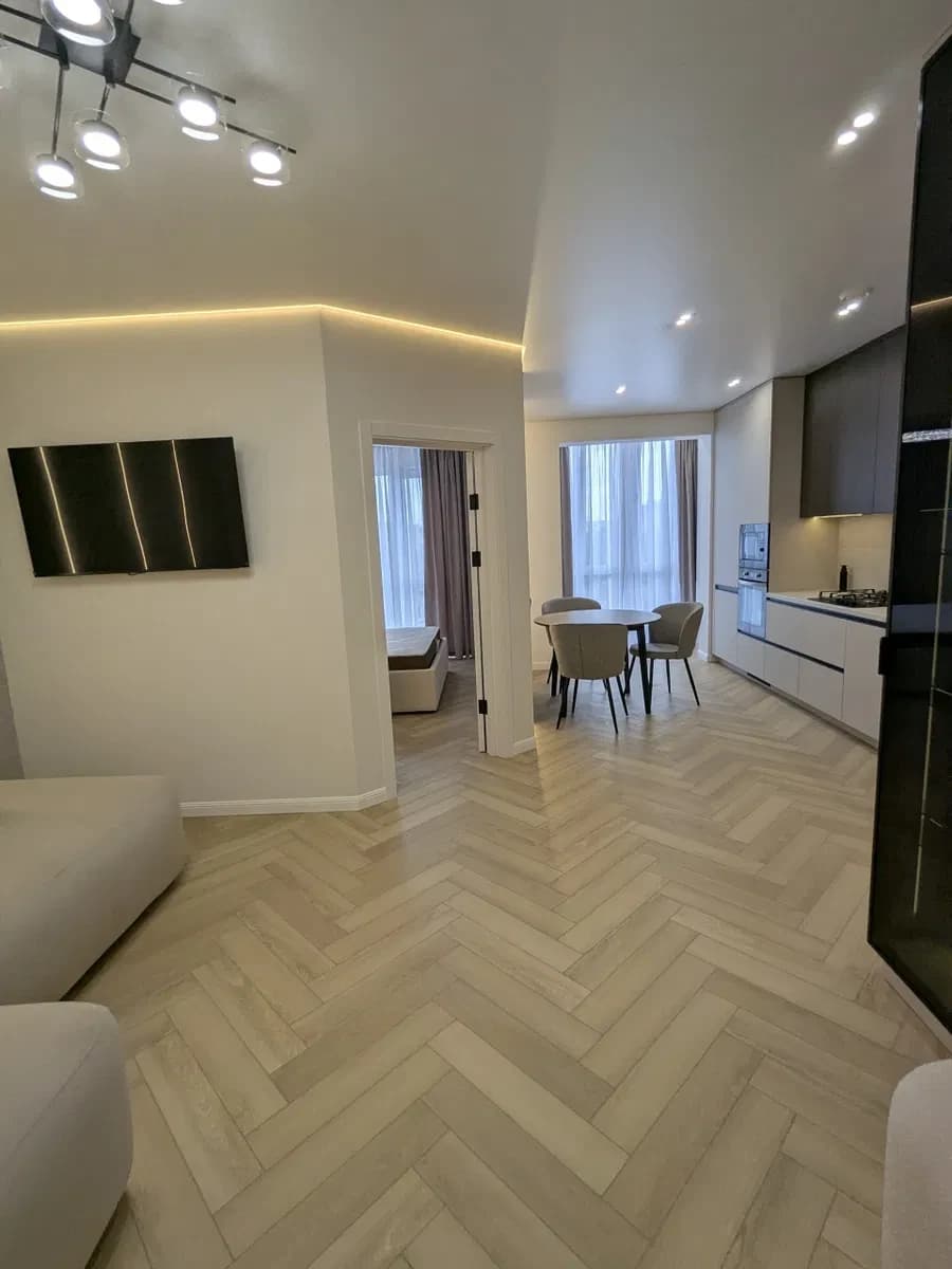 1-кімнатна квартира у ЖК King Hall: авторський ремонт, паркінг - фото 2