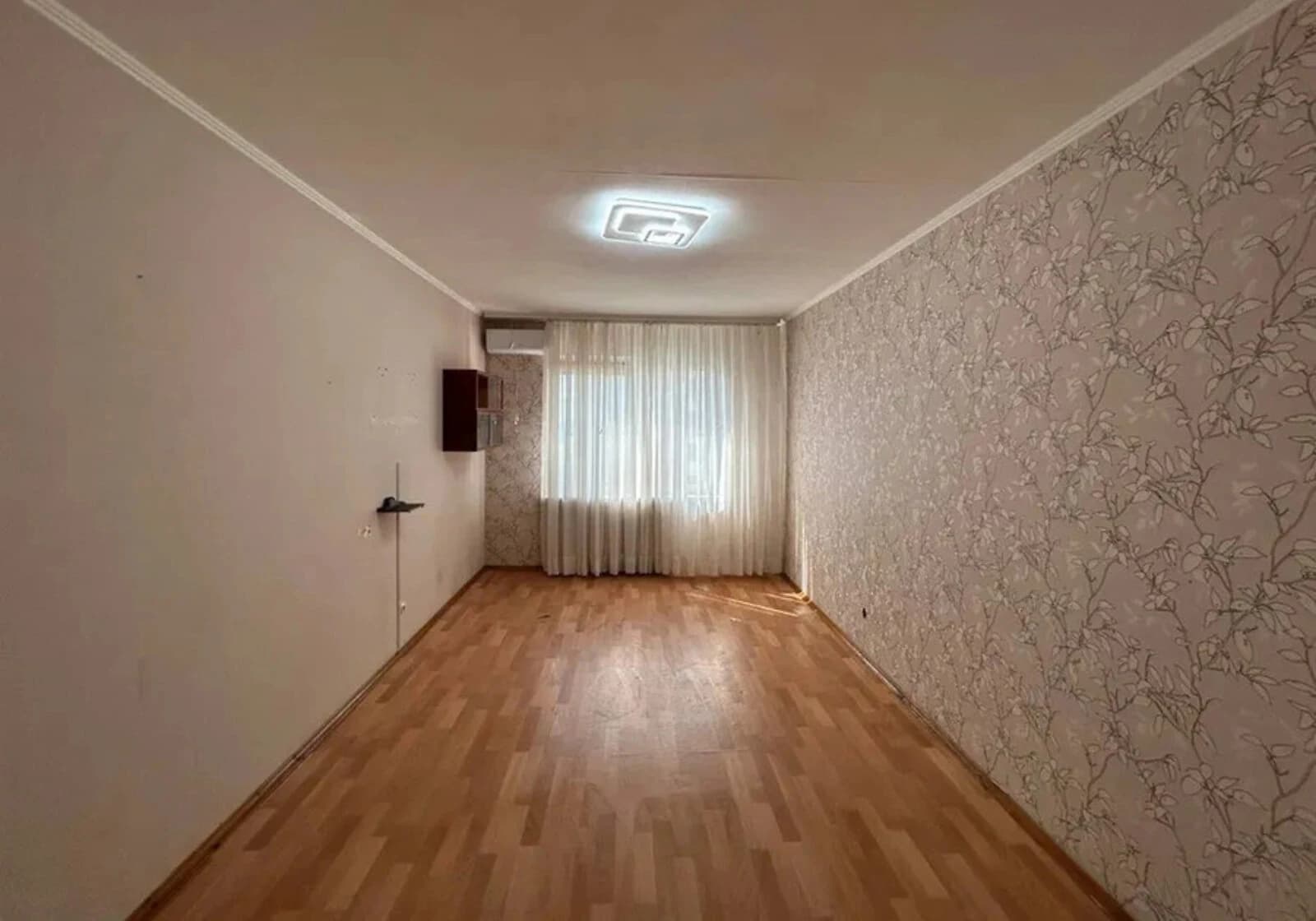 2-кімнатна квартира, Київ: 2 санвузли, бойлер, кондиціонер - фото 2
