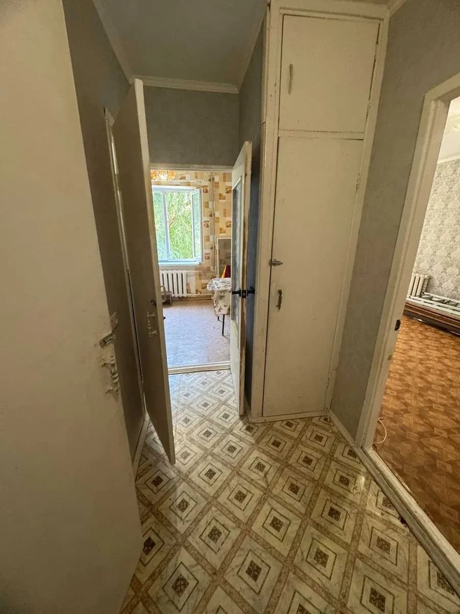 1-кімнатна квартира, Пересипський: велика лоджія, роздільні кімнати - фото 4