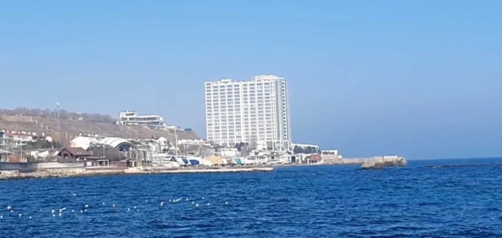 Студія у ЖК Морская симфония: генератор, паркінг, вид на море - фото 2