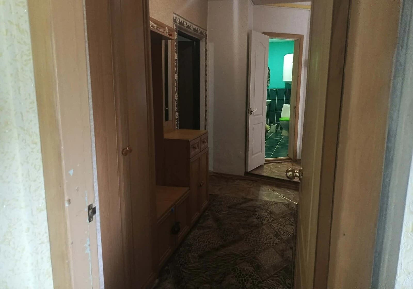 2-кімнатна квартира, Ватутіне: косметичний ремонт, бойлер - фото 2
