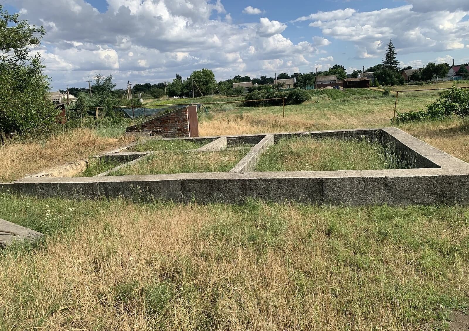 Ділянка 25 соток, Лежине: під житлову забудову, центральний водопровід