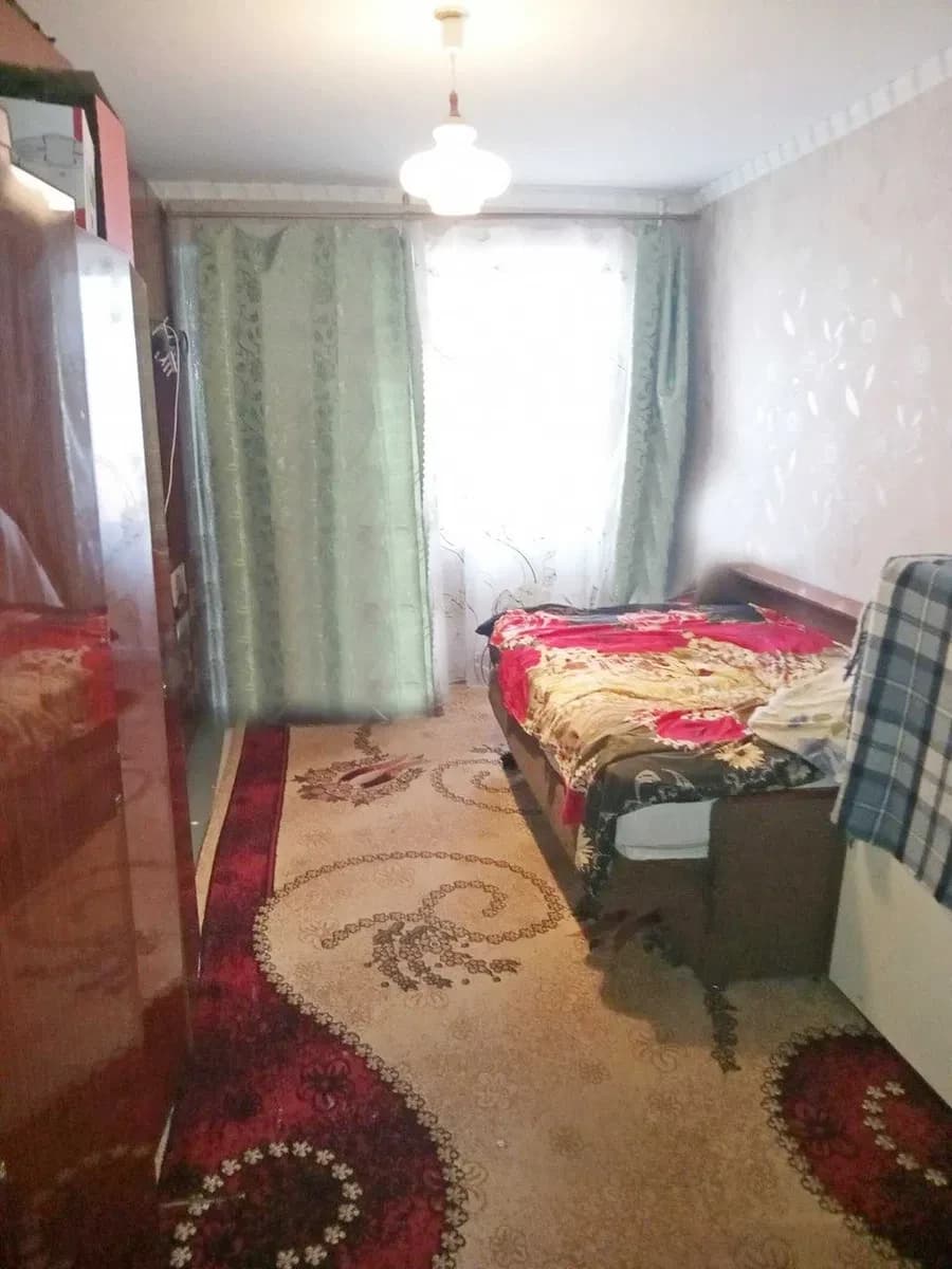 2-кімнатна квартира, Шевченківський: 3 балкони, вид на місто та центр - фото 3