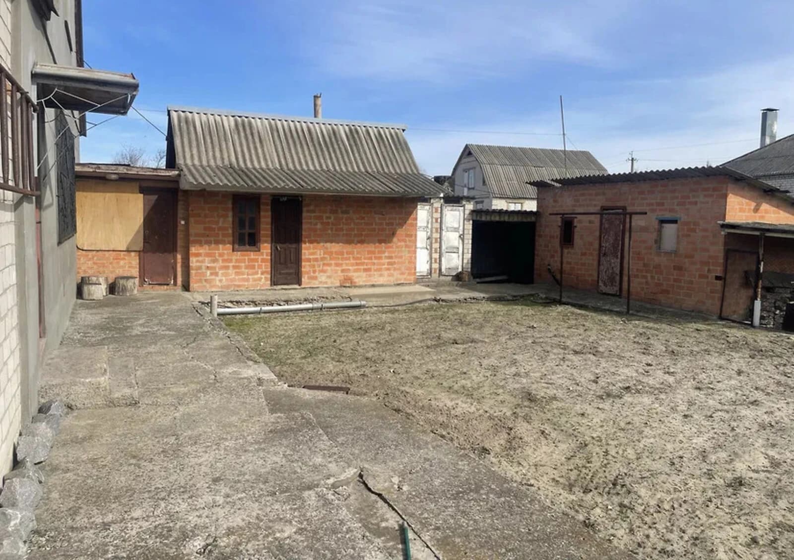 Будинок, Ізюм: бесідка, баня, літня кухня - фото 4