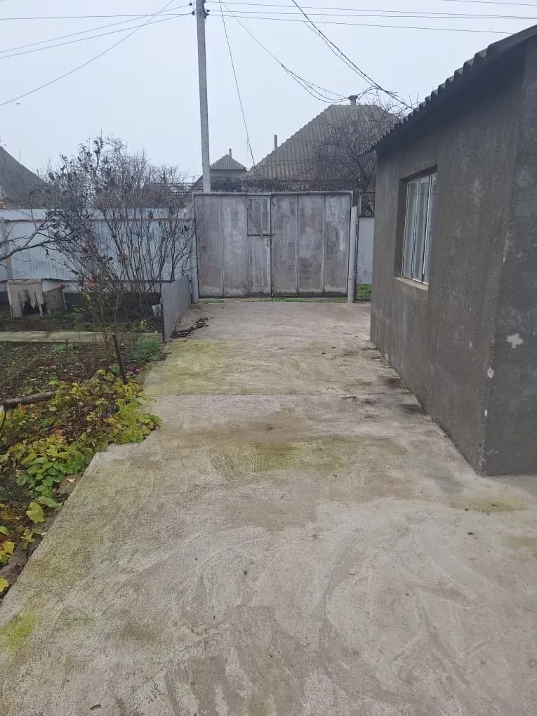 Будинок в Ізмаїлі: 3 роздільні кімнати, пічне опалення - фото 3