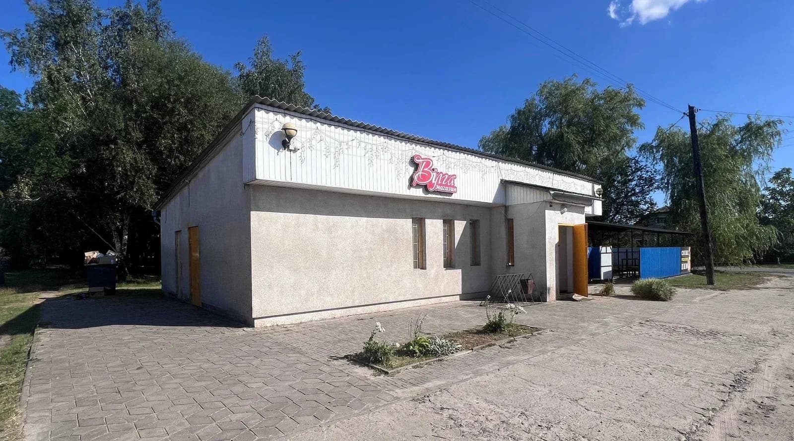 Приміщення, Любешів: власний дворик, основний зал 74 м² - фото 2