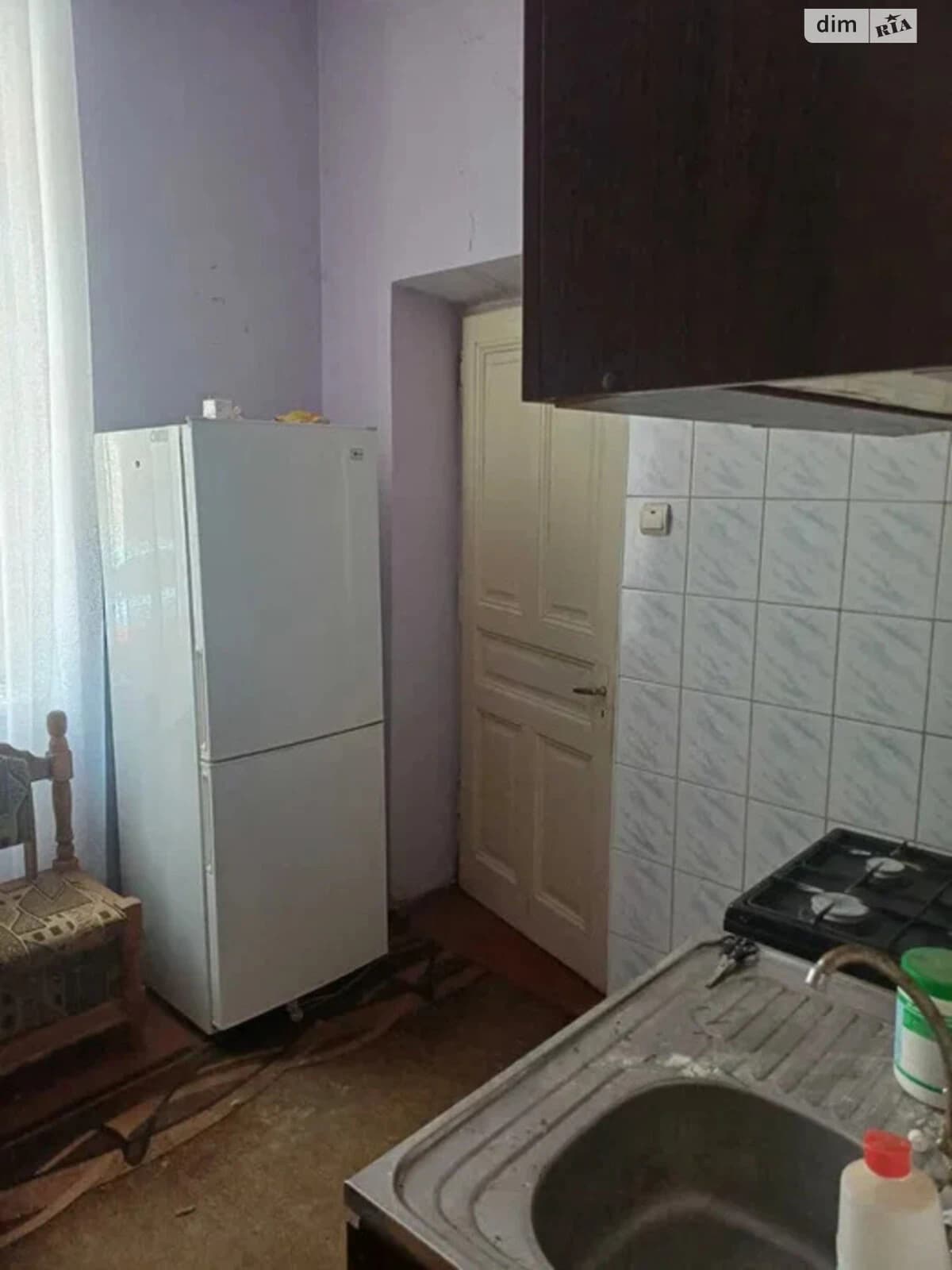 2-кімнатна квартира, Центр: цегляні стіни, закритий двір - фото 3