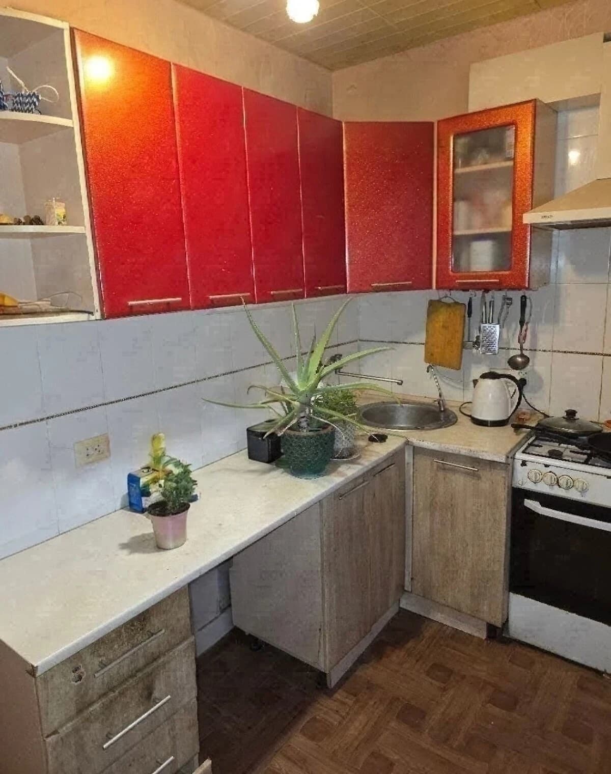 2-кімнатна квартира, Південний: хороший стан, бойлер - фото 1