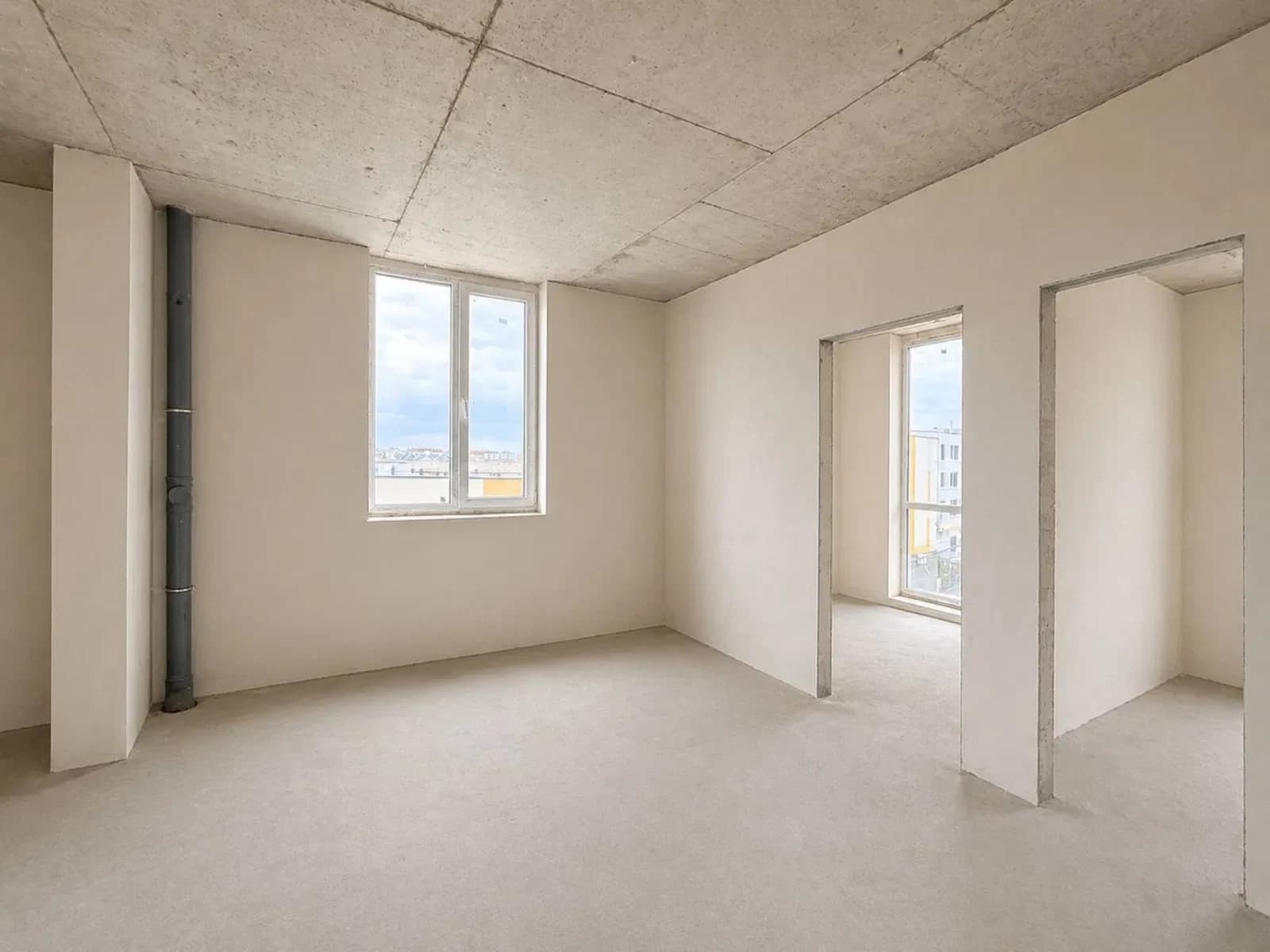 2-кімнатна квартира, Святопетрівське: кухня 25 м², два гардероби