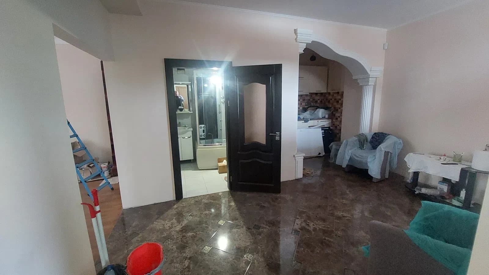 3-кімнатна квартира, Мукачево: євроремонт, камін на дровах