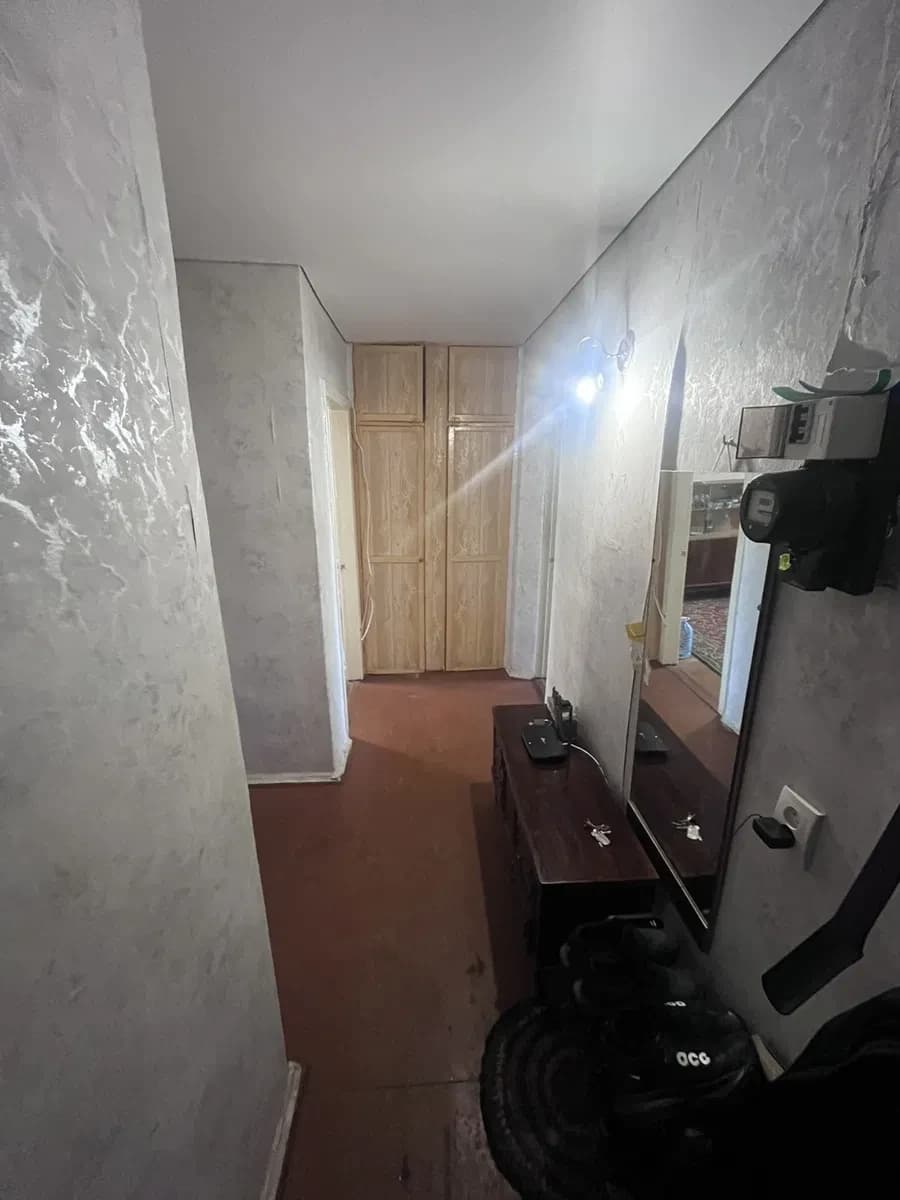 2-кімнатна квартира, Краматорськ: косметичний ремонт, цегляний будинок - фото 5