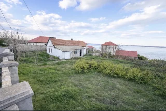 Ділянка 7 соток, Усатове: панорамний вид на лиман, старий будинок