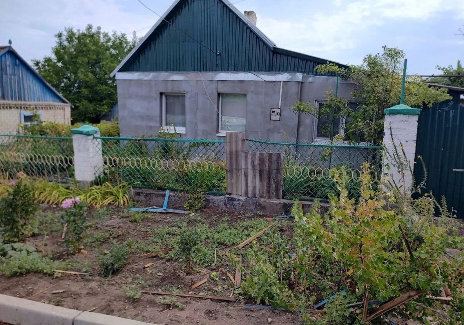 Будинок, Нововоронцовка: цегляні стіни, центральне опалення, сарай - фото 2
