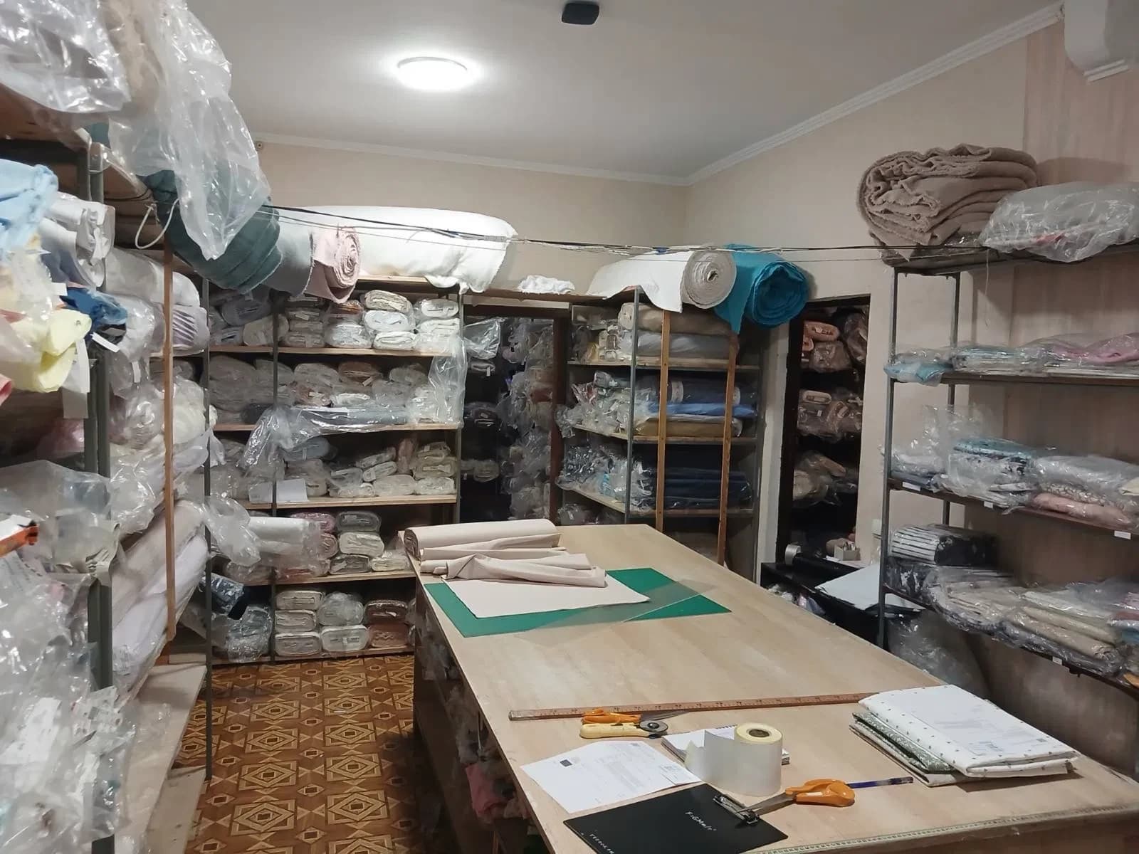 Приміщення, Нововолинськ: два санвузли, сигналізація - фото 4