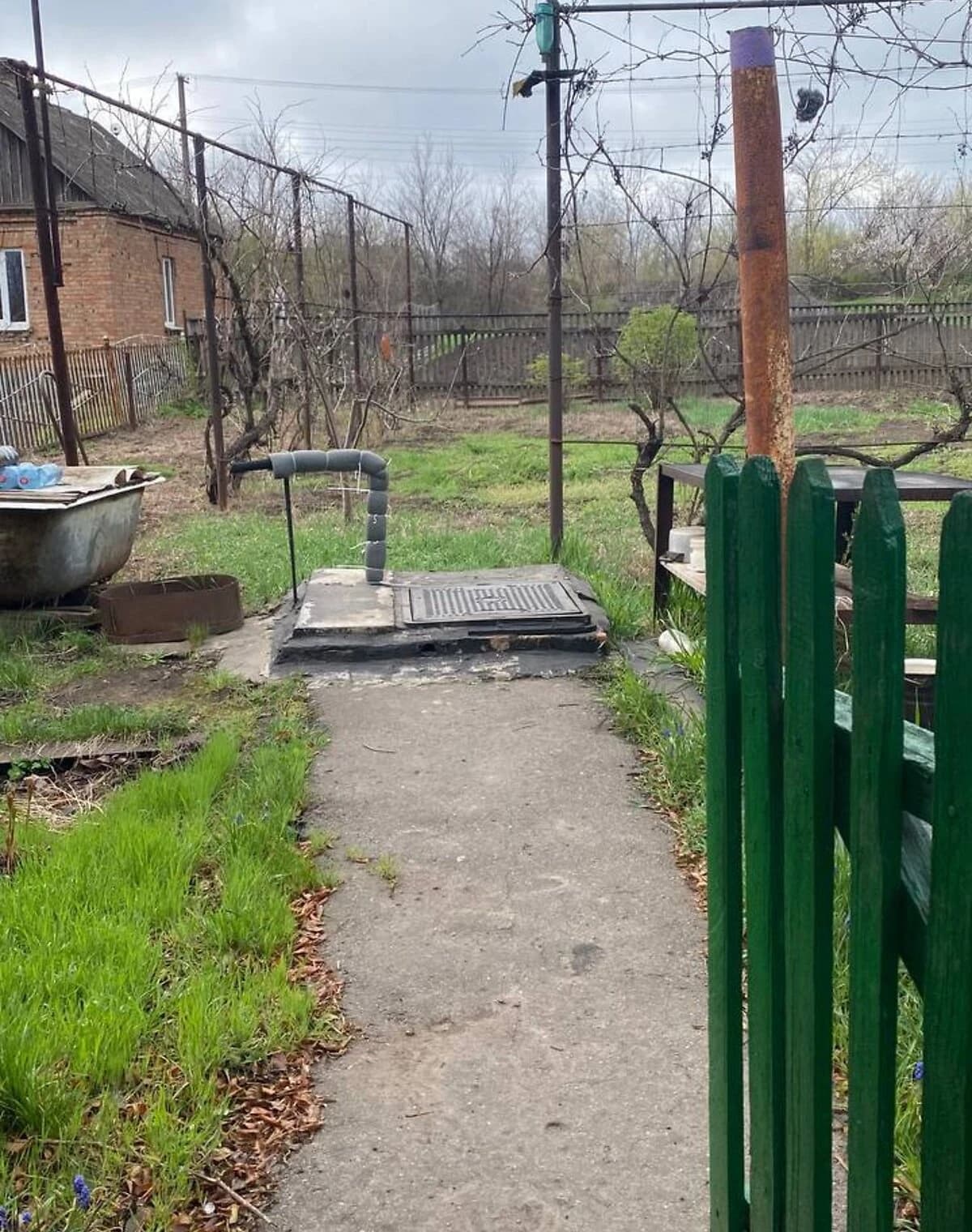 Будинок, Покровський: вода й опалення без світла, гараж у дворі - фото 4